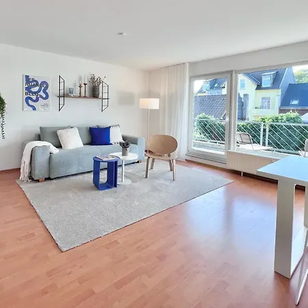 Timeless Apartment: Free Parking + Balcony Wuppertal