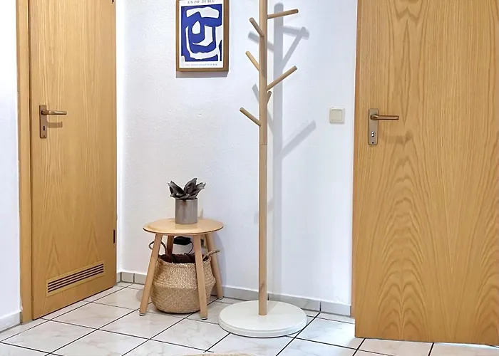 Timeless Apartment: Free Parking + Balcony *