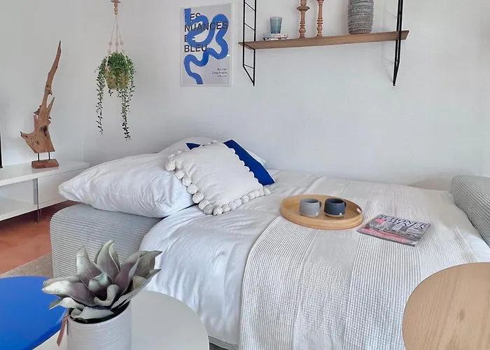 Timeless Apartment: Free Parking + Balcony